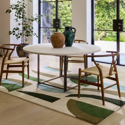 Barevný vlněný koberec...